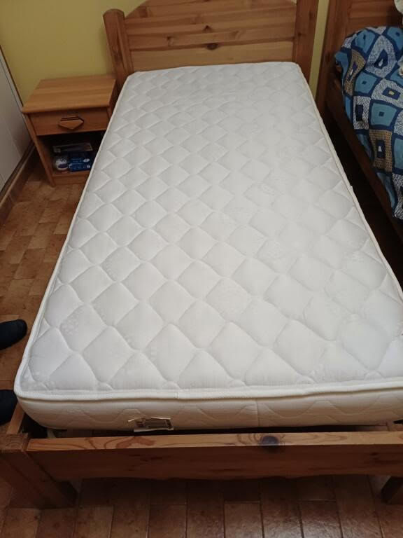 MATELAS 50 Sainte-Tulle (04)