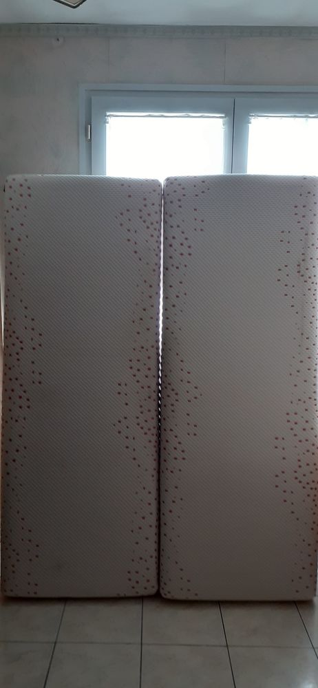 2 matelas 1000 Longuyon (54)