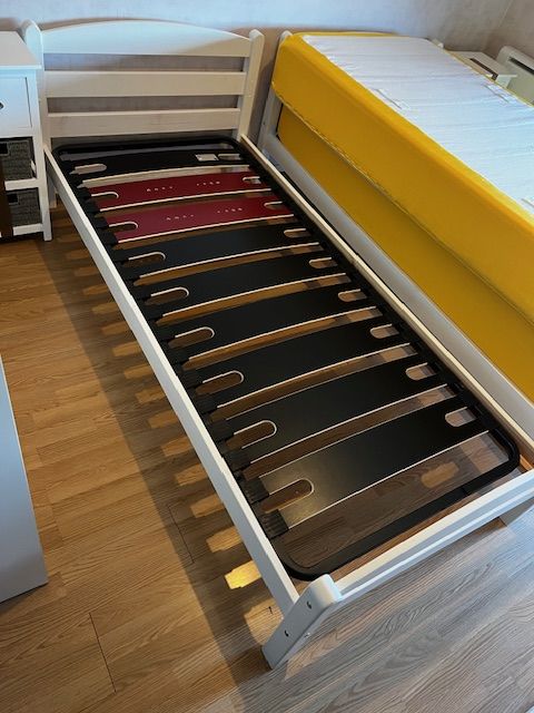 LIT + MATELAS 180 Saint-Malo (35)