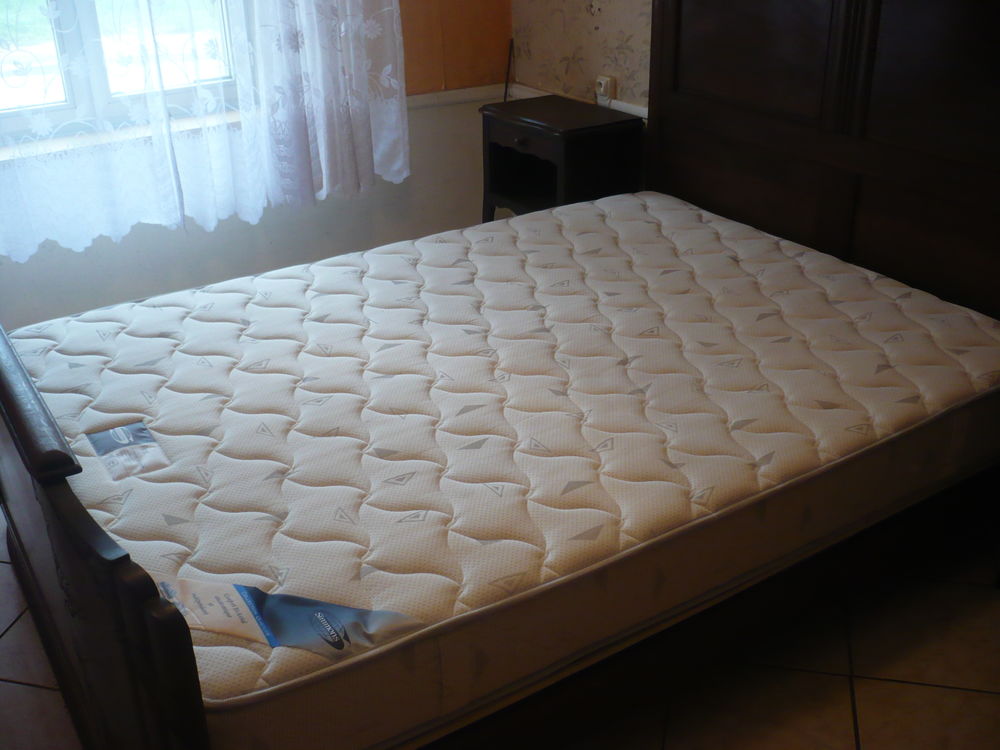 Matelas 190 x 137 x 19 180 Foulcrey (57)