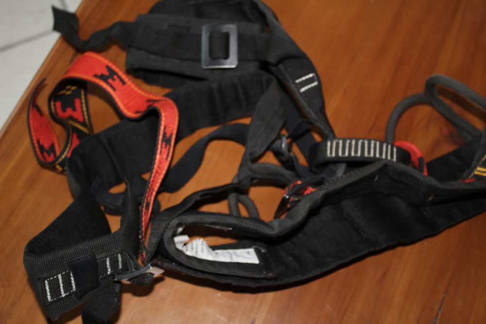 Mat�riaux d'Escalade. 30 Crolles (38)