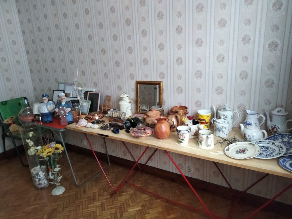 Mat�riel de brocante 50 Queyssac (24)