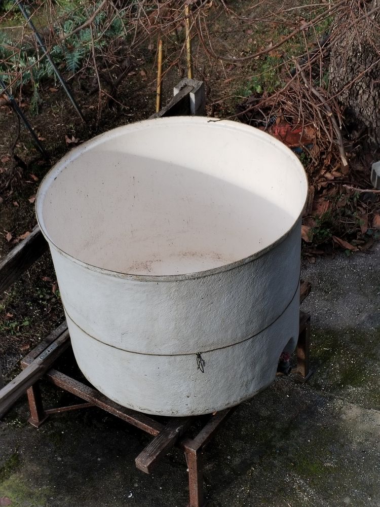 Mat�riel complet pour faire le  vin 650 Saint-Andr�-de-la-Roche (06)