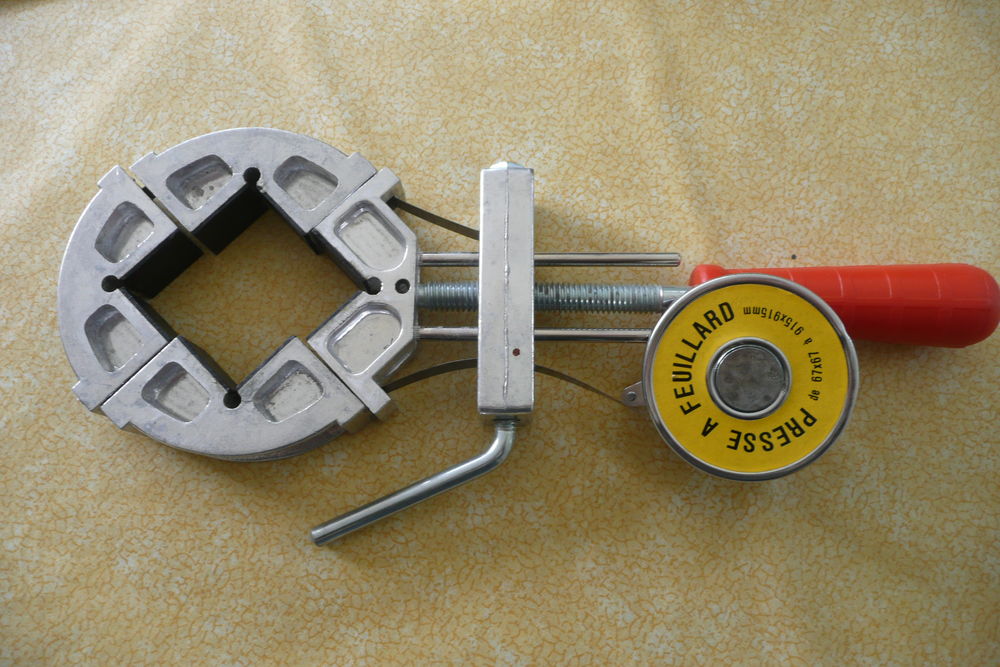 MATERIEL D ENCADREMENT 35 Saint-Saturnin (72)