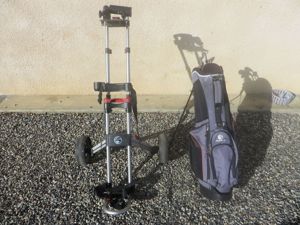 mat�riel de golf 140 Villeneuve-de-Rivi�re (31)