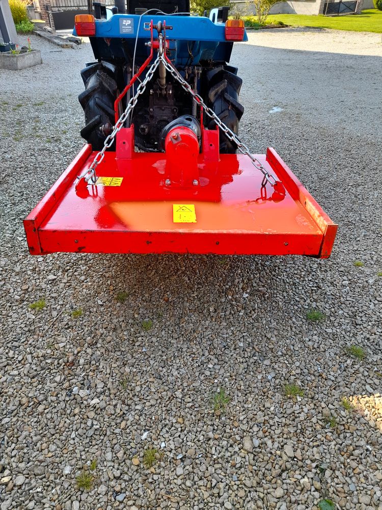 Materiel jardin 700 Euvy (51)