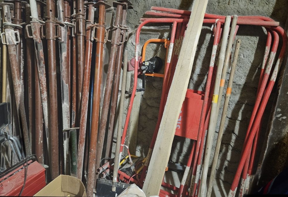 Mat�riel ma�onnerie 1200 Abeilhan (34)