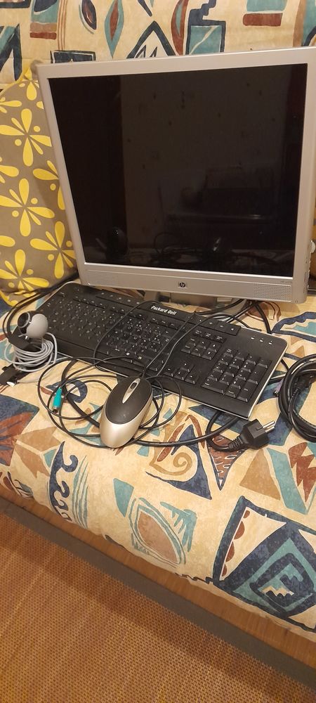 Mat�riel ordinateur 20 Saint-Polgues (42)