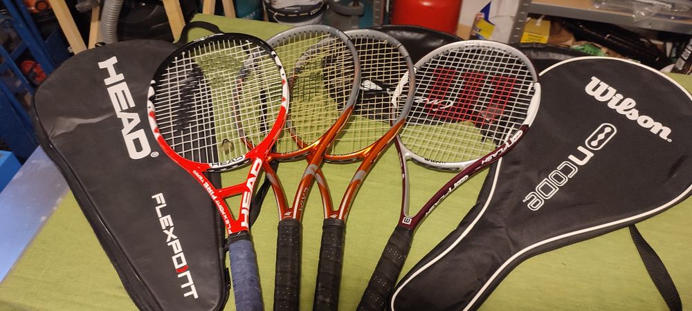 Mat�riel de tennis. Raquettes avec �tui. Sacs de tennis. Bal 0 Franois (25)