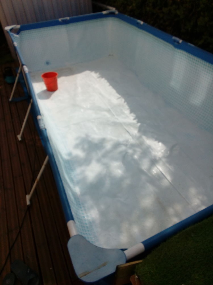 mat�rielles piscine avec la piscine 200 Saint-L� (50)