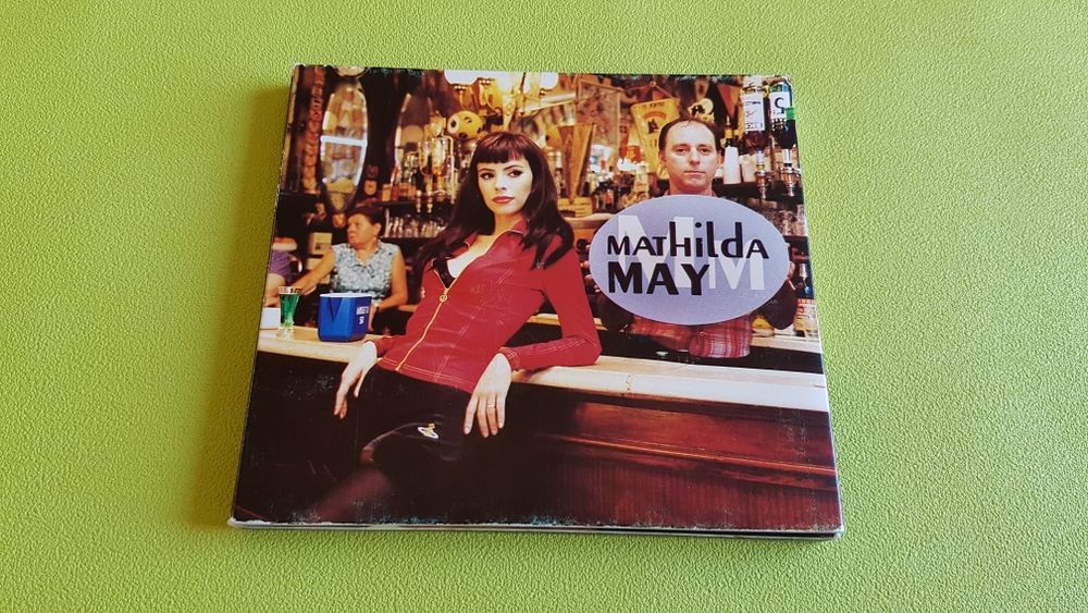 MATHILDA MAY 0 Strasbourg (67)