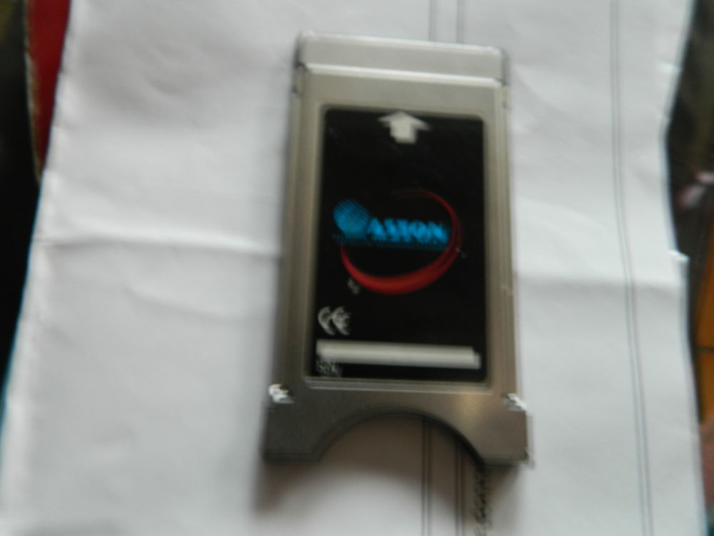 MATRIX CAM POUR  ORDI ET TELEVISION PREVUE AVEC INTRODUCTION 15 Neuville-en-Ferrain (59)