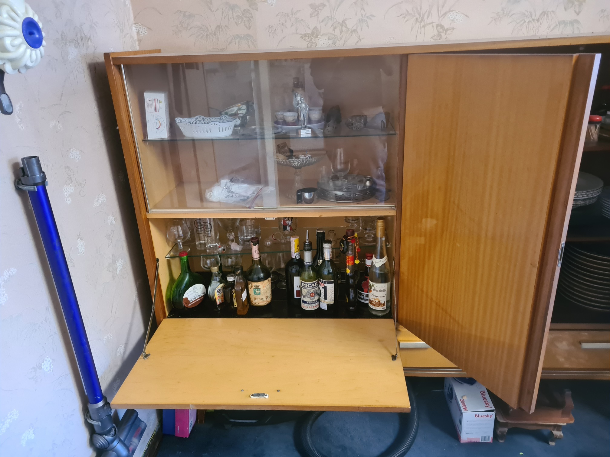mauble vitrine bar vintage 150 St Isidore (06)