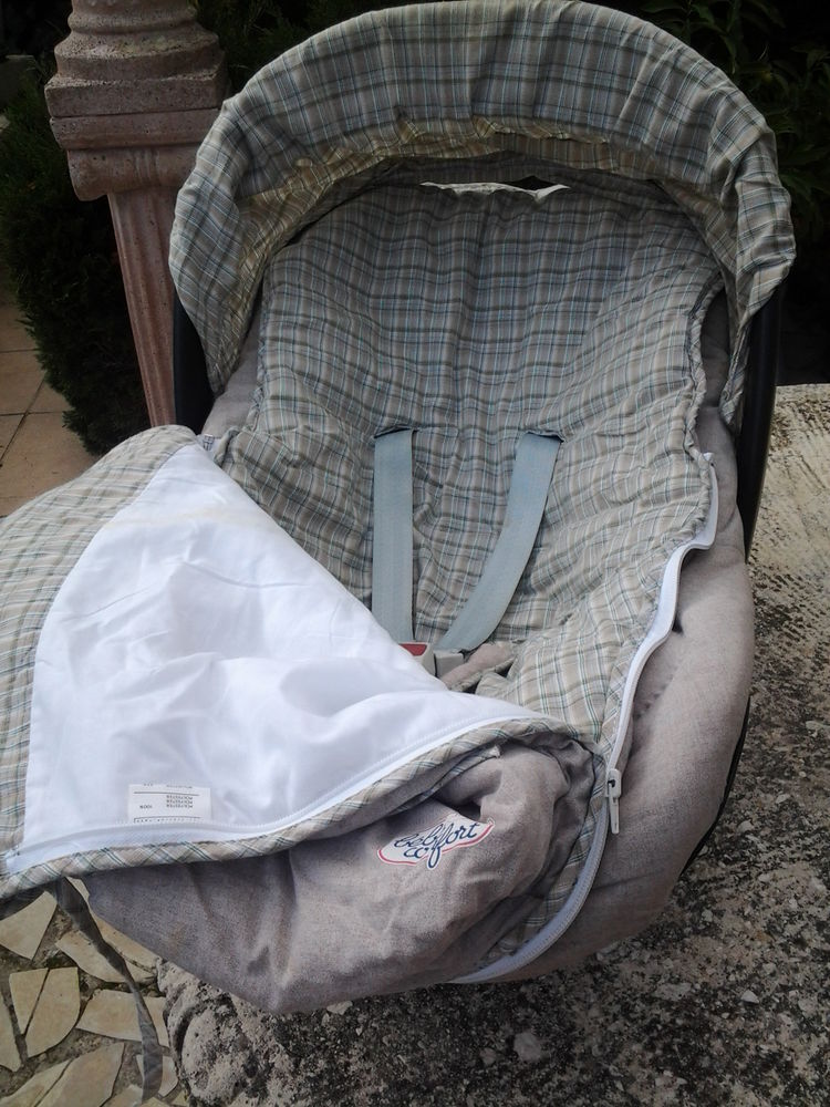 Maxi cosi 50 Castries (34)