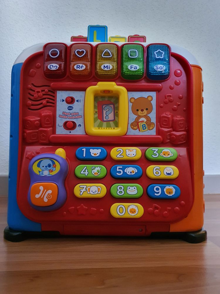 Maxi cube multi activit�s VTech 30 Beaucourt (90)
