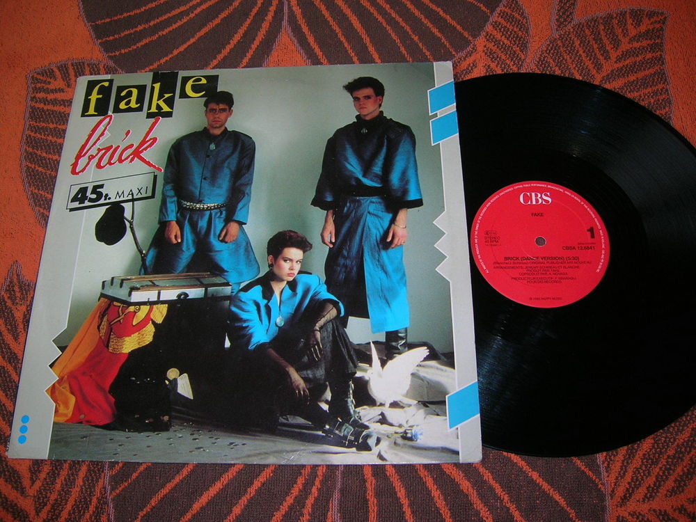 Maxi 45 Tours FAKE Brick 75 Sautron (44)