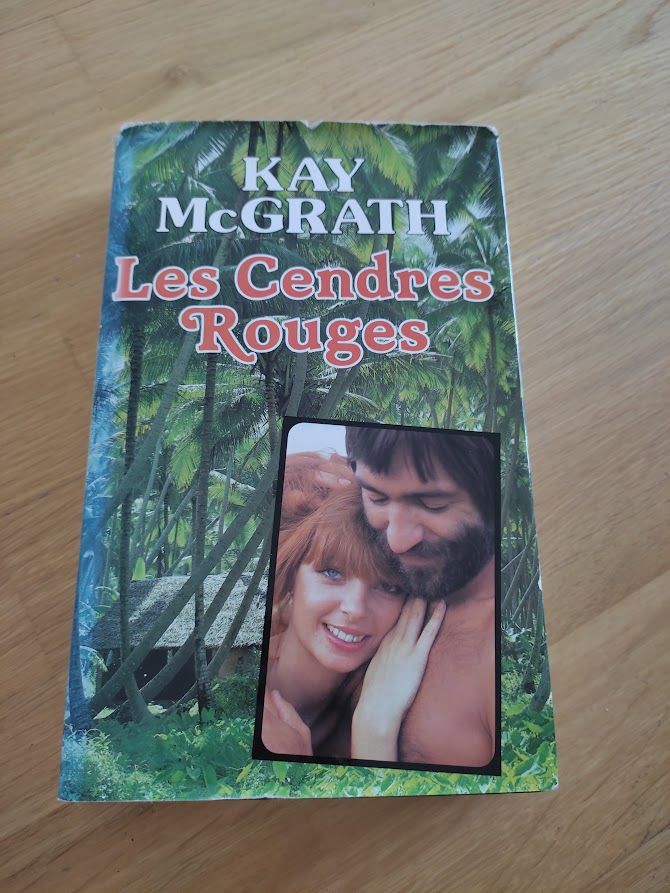 M (124) - Kay McGrath - Les cendres rouges 2 Paris 13 (75)