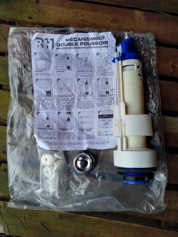 m�canisme wc RH complet neuf 15 Beauvoir (50)