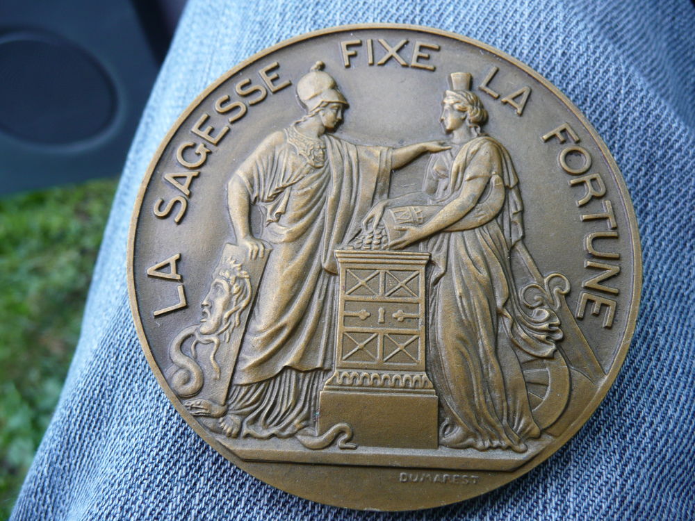 M�daille Banque de France en bronze  La Sagesse  47 Bordeaux (33)
