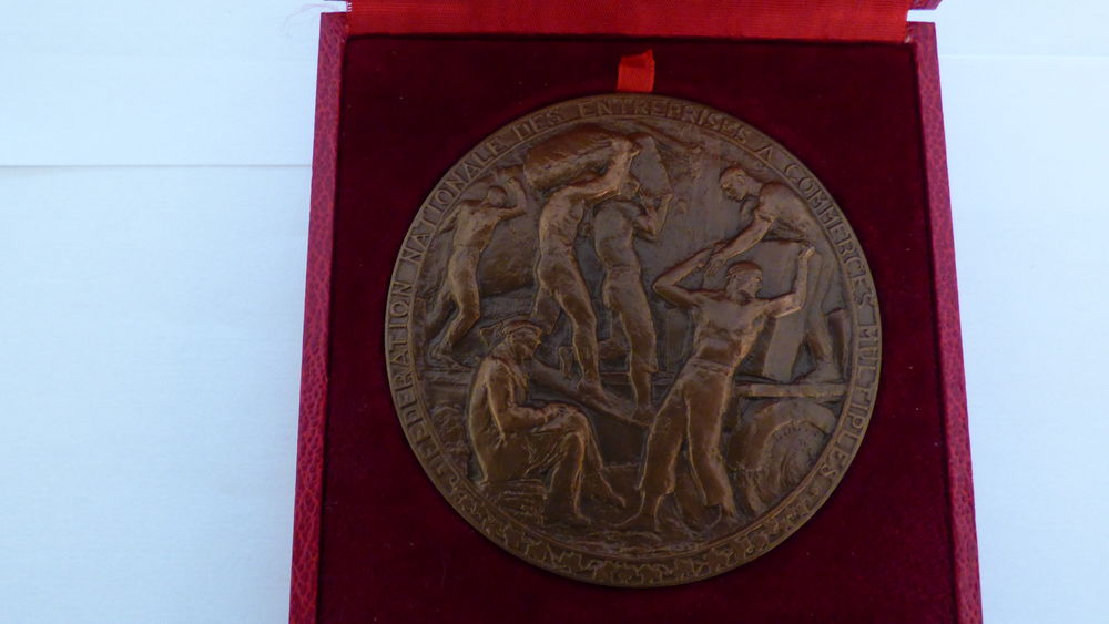 M�daille FNECM en bronze cr�e par Paul Landowski 8 Quinssaines (03)
