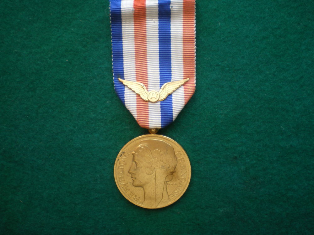 M�daille d'Honneur de l'A�ronautique. 100 Caen (14)