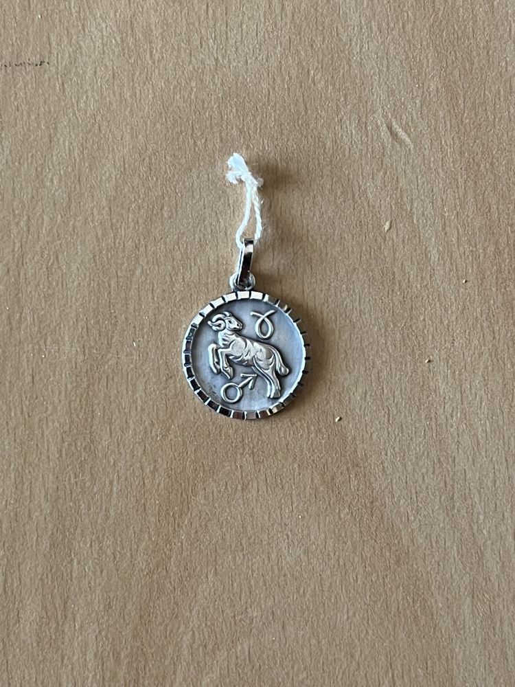 M�daille pendentif pendant plaqu� argent B�lier 7 Saint-Prix (95)