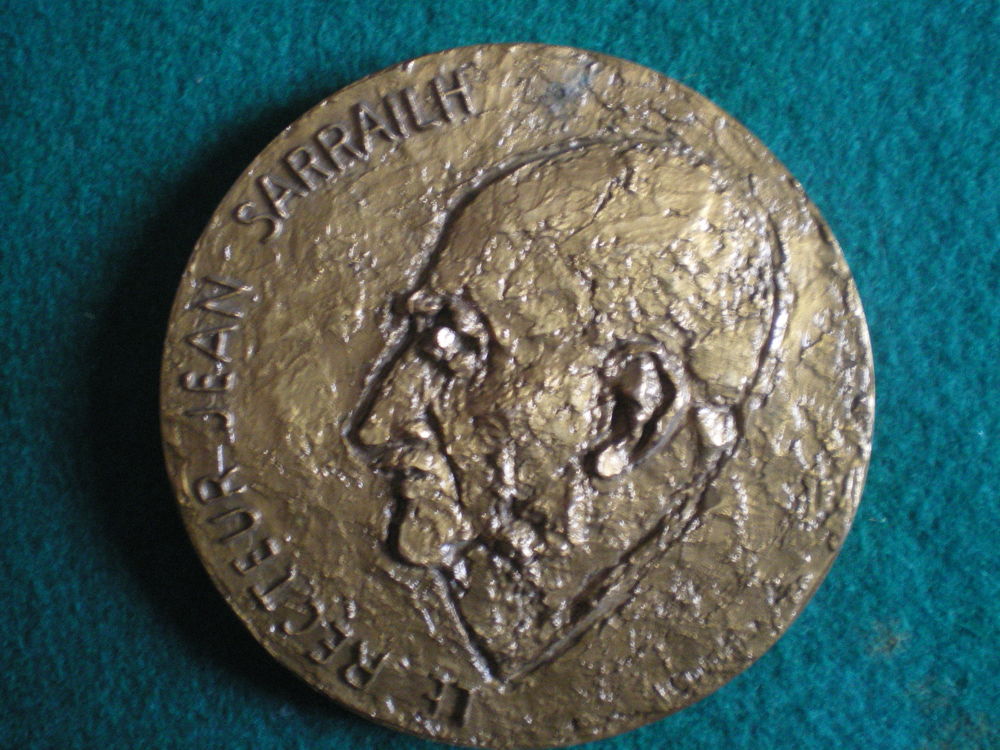 M�daille du recteur Jean SARRAILH 40 Caen (14)