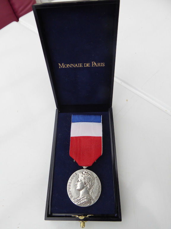 M�daille du travail en argent 10 Bi�vres (91)