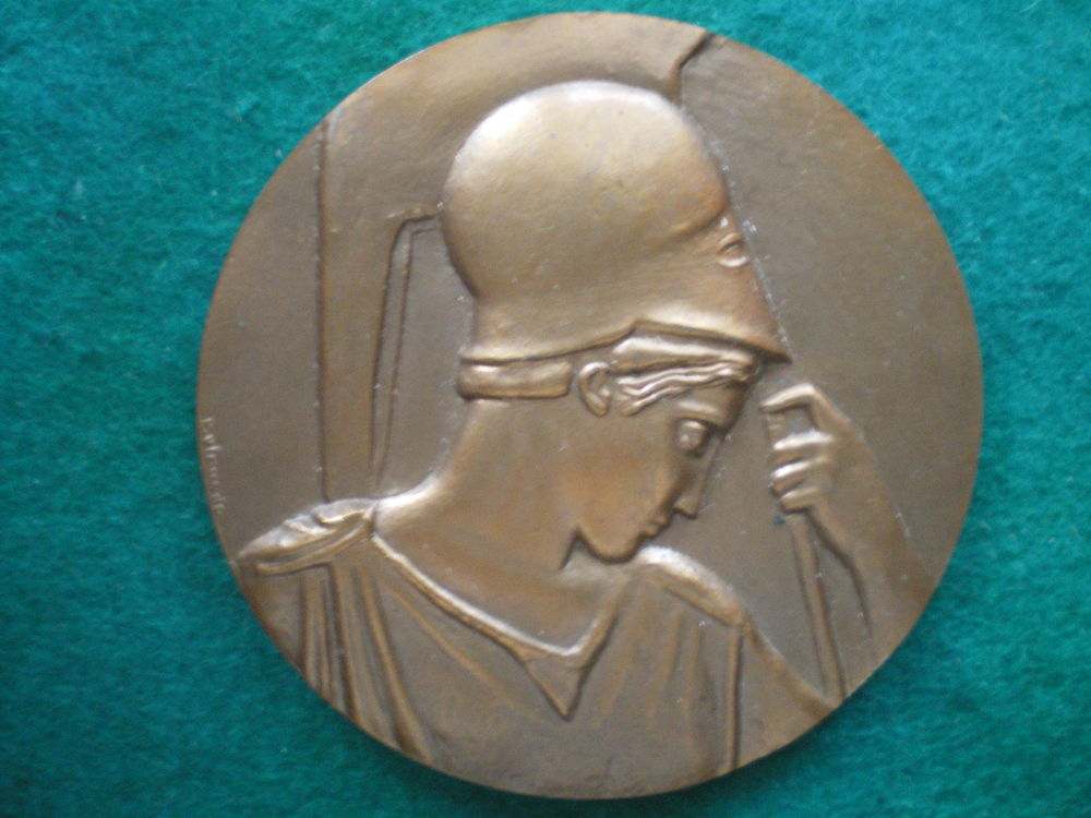 M�daille de l'Universit� d'Alger par Paul BELMONDO. 240 Caen (14)