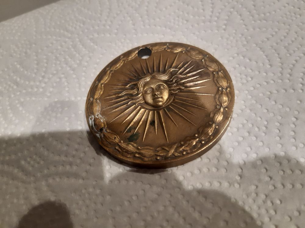 medaille 10 Lorgues (83)