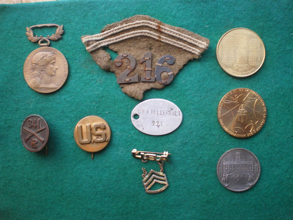 M�dailles - Insignes USA et divers. 50 Caen (14)