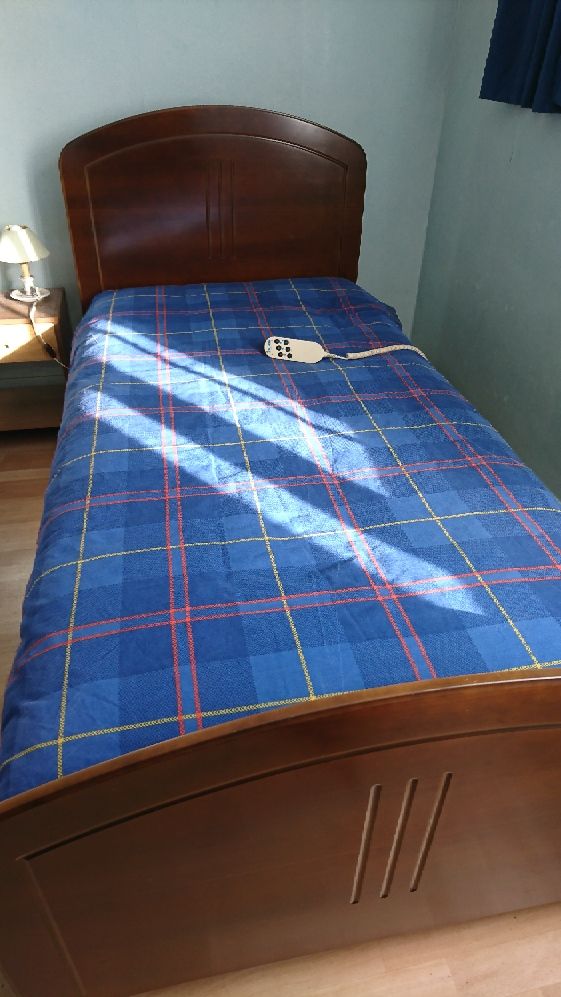 Lit m�dical 700 Angers (49)