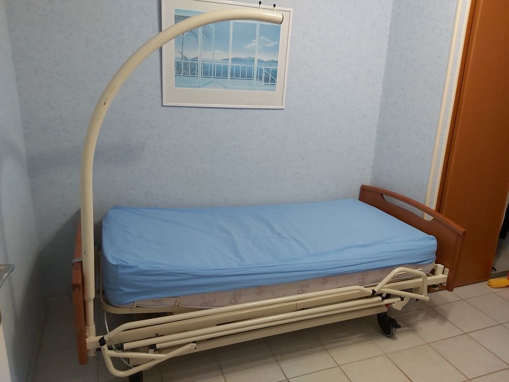 lit m�dical 400 Bourg-en-Bresse (01)