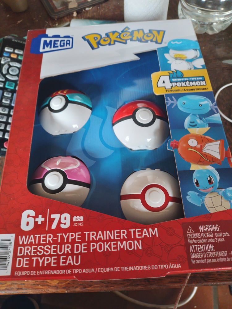 Mega pokemon.  A venir chercher sur place neuf emballer 10 Vend�me (41)