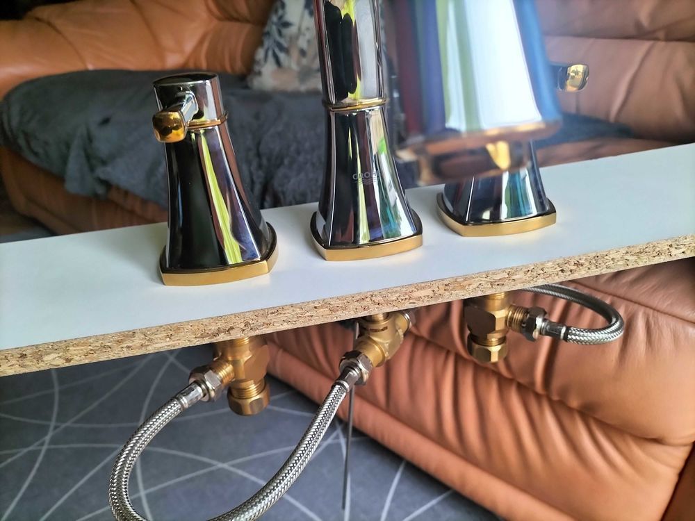 m�langeur 3 trous neuf 300 Beauvoir (50)