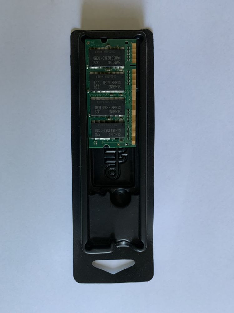 m�moire RAM PC portable TOSHIBA 256 MB 10 Grenoble (38)