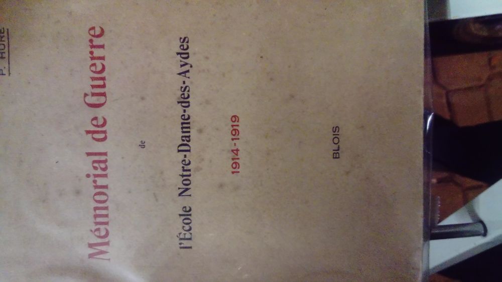 m�morial de guerre  �cole notre dame des aydes  1914 1918 18 Saint-Sulpice-de-Pommeray (41)