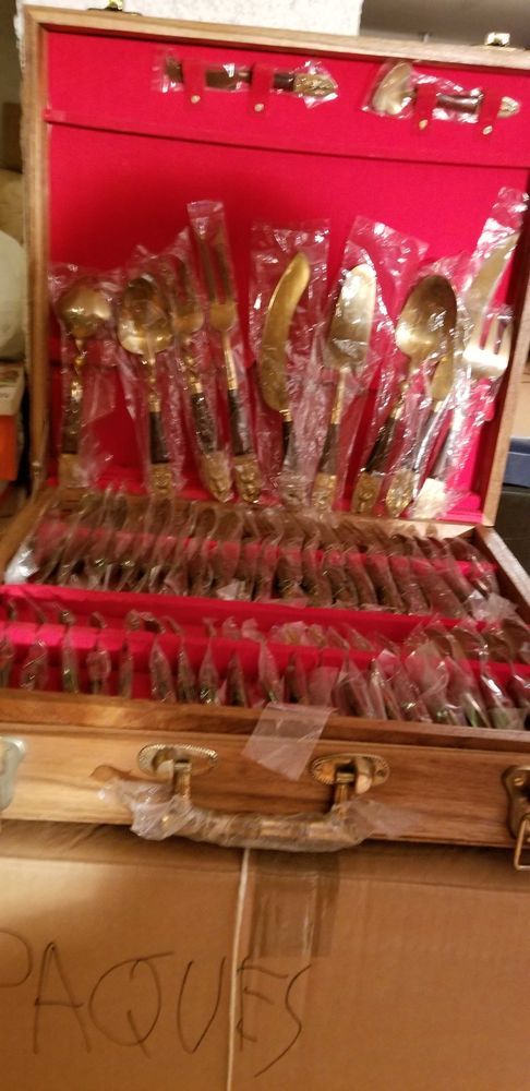 M�nag�re en laiton et bois. 120 Juan Les Pins (06)