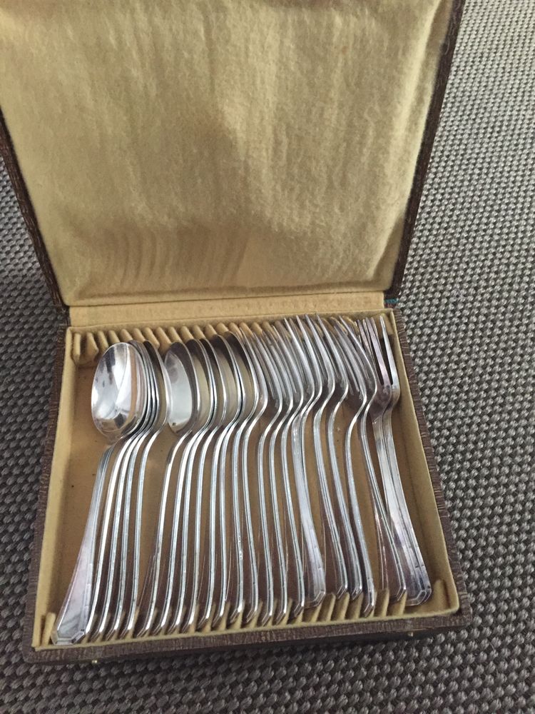 M�nag�re m�tal argent� 50 Nully (52)