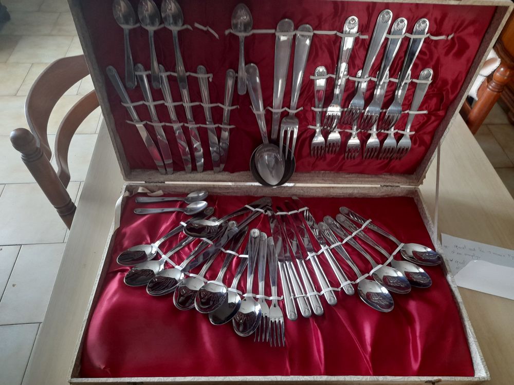 M�nag�re 51 pi�ces 40 Les Peintures (33)