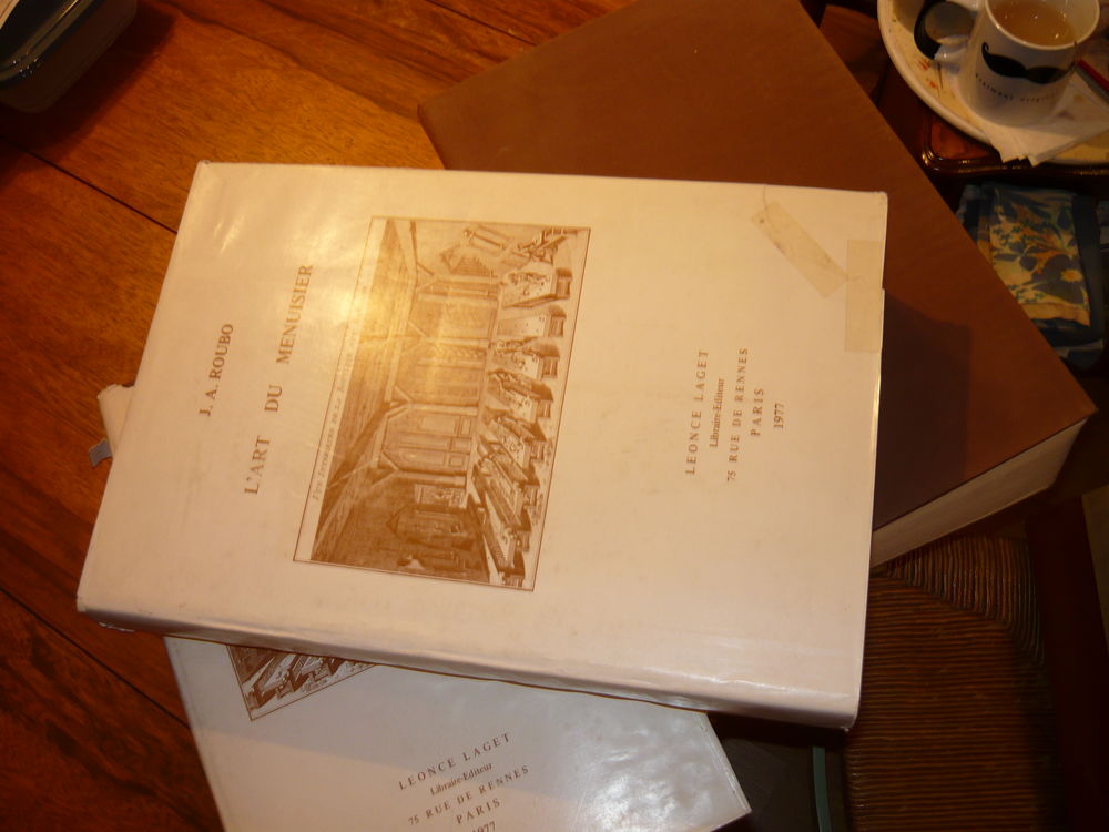 L'ART DU MENUISIER. de ROUBO
Edition limit�e N� 151 sur 500. 300 Marsillargues (34)