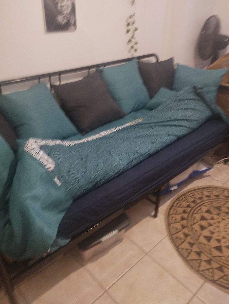 Lit m�ridienne 190 Montady (34)