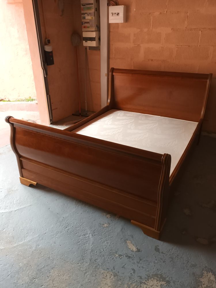 LIt en Merisier 220 R�gusse (83)