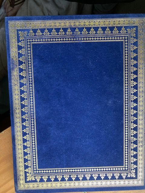 MERVEILLES DE L'ENLUMINURE de Guy Annequin 10 Les �glisottes-et-Chalaures (33)