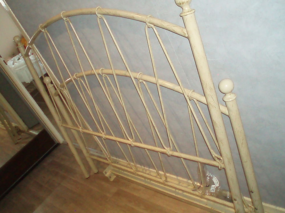 lit en metal 140x190 20 Danjoutin (90)