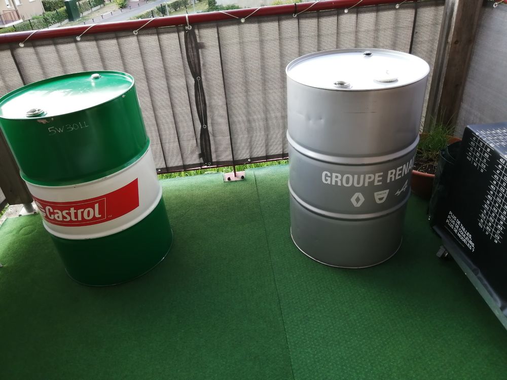 fut metal 200litres 100 La Rivi�re-Saint-Sauveur (14)