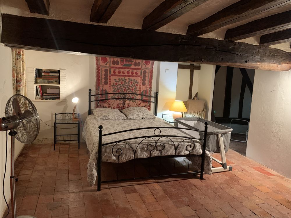 LIt en m�tal 140 + 2 chevets m�tal & verre 95 Souvigny-en-Sologne (41)