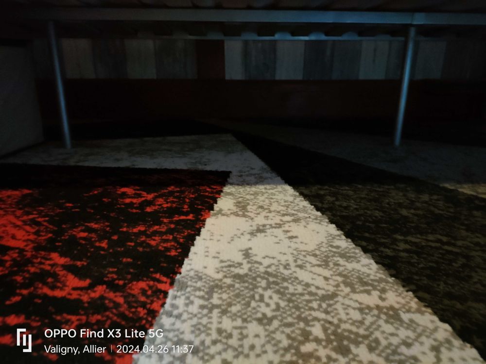 lit m�tal gris, 1 personn 60 Valigny (03)