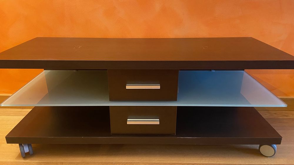 Meuble TV (ambiance bois Weng�) avec roulettes 40 Poissy (78)