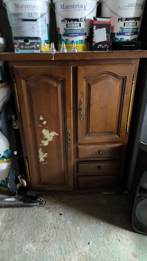 Meuble ancien bois massif 100 Bressols (82)